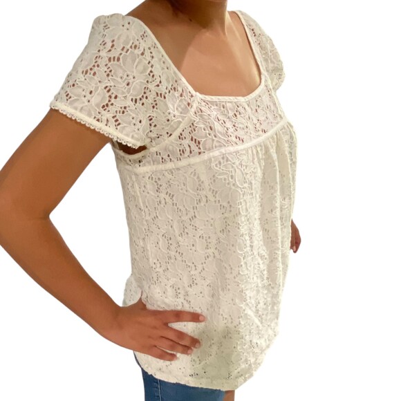 Ann Taylor Loft Ivory Top Shirt Crochet Cotton Blouse Short Sleeve Medium - Picture 2 of 7
